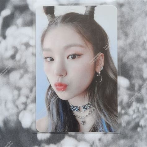 Jual Official Pc Itzy Yeji Lia Ryujin Chaeryeong Yuna It Z Icy It