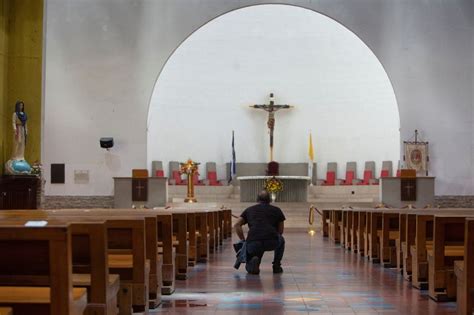 Polícia Da Nicarágua Proíbe Procissão Católica Em Repressão à Igreja No