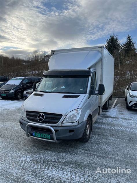 Comprar camião furgão Mercedes Benz Sprinter em leilão Noruega Karmøy