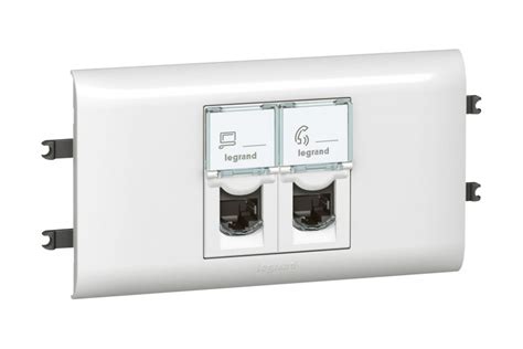 Розетка 2хRJ45 Legrand Программа Mosaic с рамкой и суппортом для DLP с ...