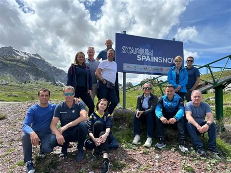 Olle Dahlin Presidente De La Ibu En El Circuito Spainsnow De Candanch