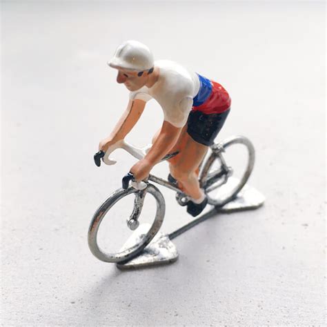 Фигурка велосипедиста Россия 12223 купить в интернет магазине it`s my!bike