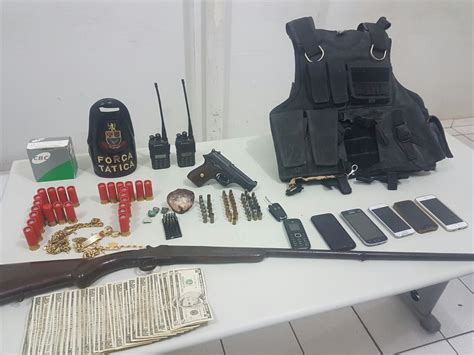 PM apreende armas dinheiro e veículo roubado Marília Notícia