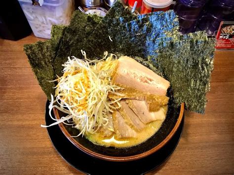 『ネギチャーシュー麺醤油海苔』横浜家系ラーメン ガチ家のレビュー ラーメンデータベース