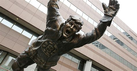 Bobby Orr Statue Arrives At New Home Outside TD Garden - CBS Boston