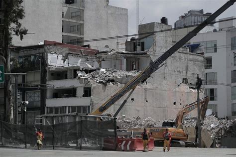 CDMX dedicará 441 millones de dólares a reconstrucción tras sismo El