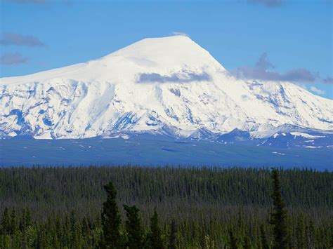 The 14 Tallest Mountains in the U.S. — Daily Passport