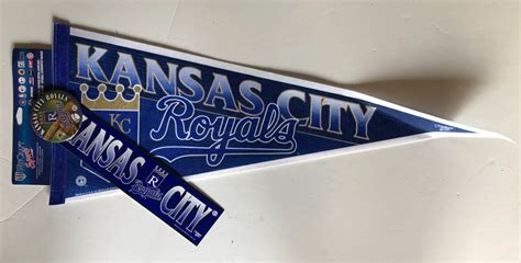 KANSAS CITY ROYALS VINTAGE COLLECTION MLB BASEBALL VINTAGE PENNANT NEW