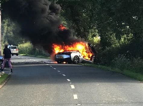 Bmw I8 Crashes And Bursts Into Flames Near Leyland Lancashire Evening