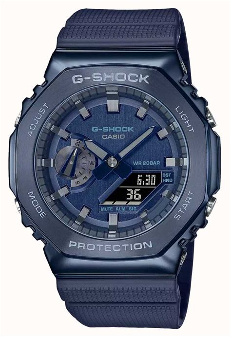 Casio Blaue Analoge Digitaluhr Von G Shock GM 2100N 2AER First Class