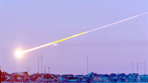 Meteorite Nel Cielo Bolide Avvistato Anche In Lombardia Video