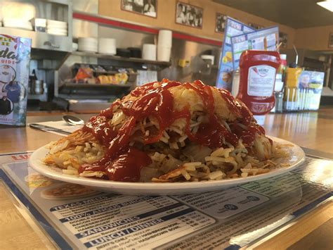 Triple Triple Smothered Hash Browns At Waffle House 1 740 Calories For