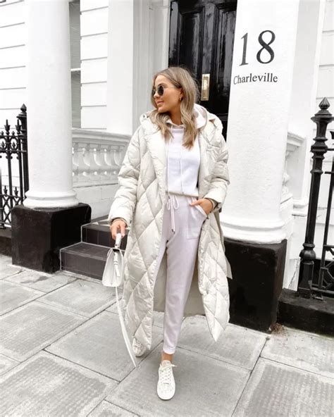 Модные стеганые пальто 2024/2025: ТОП новинок на ярких фото!