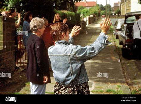 people waving goodbye Stock Photo - Alamy