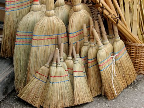 รูปภาพBrooms – เลือกดูภาพถ่ายสต็อก เวกเตอร์ และวิดีโอ256,193 | Adobe Stock