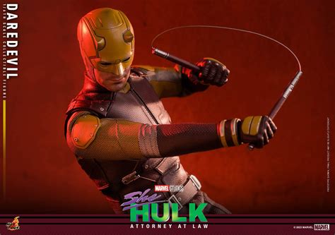 Daredevil Suits Up In Yellow With Hot Toys New She Hulk Release
