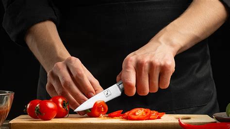 Why Paring Knives Are Important in the Kitchen - IMARKU