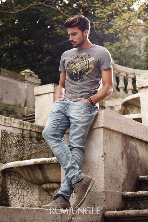 Pin By Daniela Sim N On Mariano Di Vaio Best Poses For Men Mens