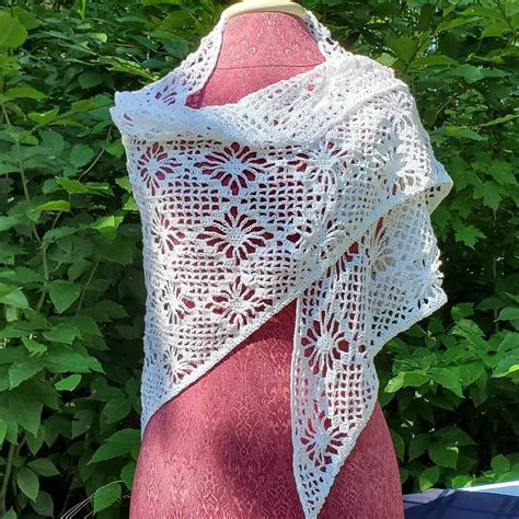 Diamond Wedding Shawl Handmade Crochet Shawl Delicate White Bridal Shawl Bridesmaids Wrap