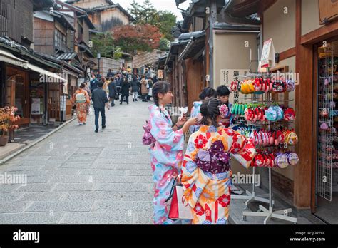 Kyoto Japan Japanese Tourists Dressed Up As Geishas Stock Photo Alamy