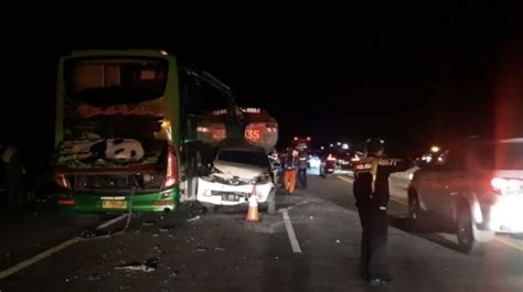 Satu Orang Meninggal Dalam Kecelakaan Beruntun Kendaraan Di Tol