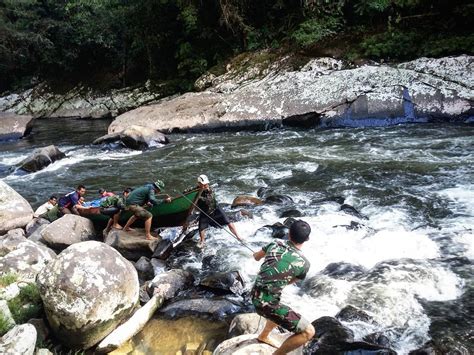 Taman Nasional Kayan Mentarang Alam Asli Kalimantan