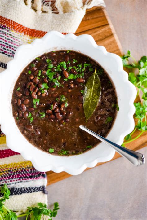 Seasoned Black Beans Recipe The Gingered Whisk