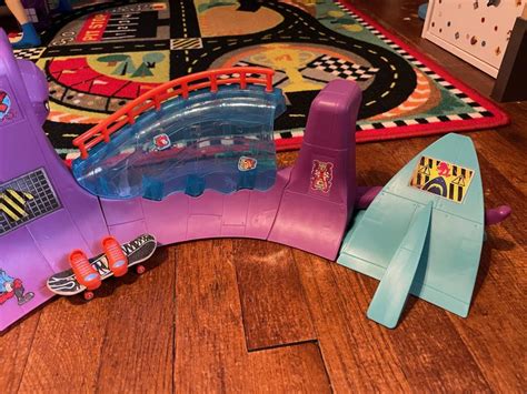 Hot Wheels Skate Octopark Playset With Exclusive Fingerboard And Skate Shoes Macy S