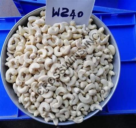 W240 Whole Cashew Nuts Packaging Type Plastic Packet At Rs 600