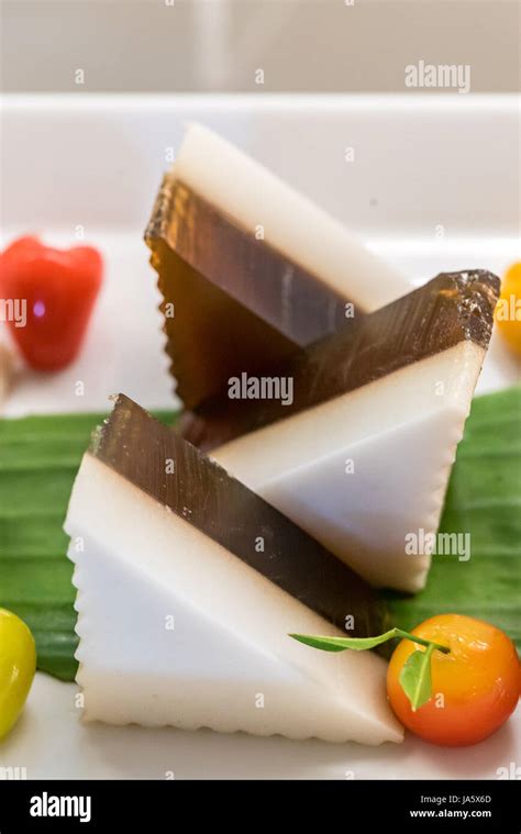 Coconut Jelly Thai sweet dessert Stock Photo - Alamy