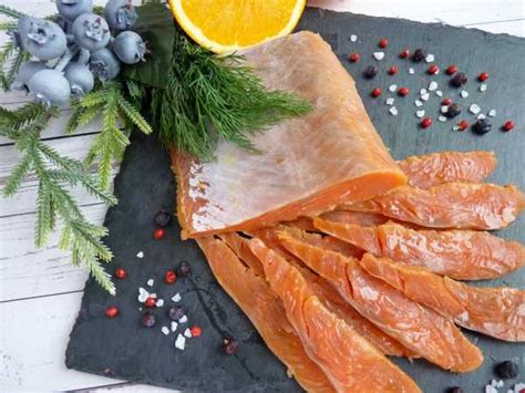 Лосось слабосоленый - рецепты с фото