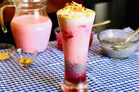 Strawberry Falooda Recipe Just In Easy Steps