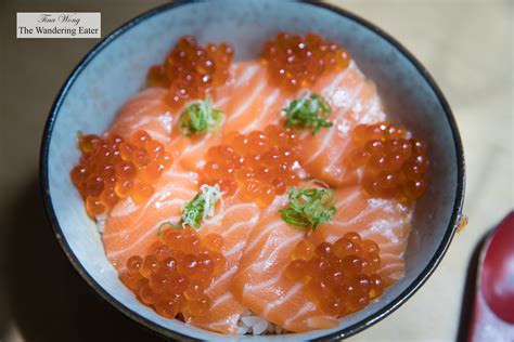 Sake Ikura Don King Salmon Salmon Roe On A Bed Of Sushi Flickr