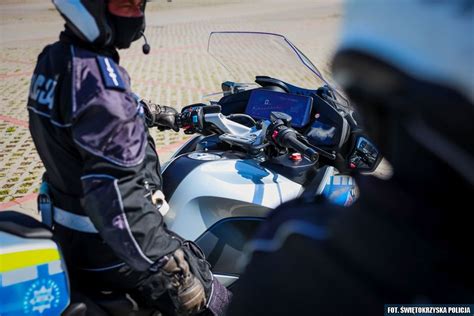 Nowe Motocykle W Garnizonie Policja Pl Portal Polskiej Policji