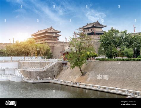 Shaanxi Ancient City Monuments Hi Res Stock Photography And Images Alamy