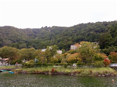 Mt Fuji Panoramic Ropeway from the lake | Penfires