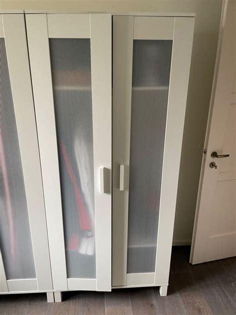 Ikea Brimnes Schrank T Rig Mit Milchglas Farbe Wei Kaufen Auf Ricardo