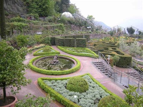 Parterre All Italiana Nei Giardini Di Sissi Di Castel Trauttmansdorff