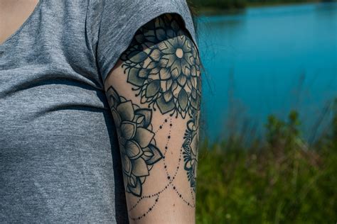 Tatuaggio Mandala Significato Numeri Colori Simboli E Idee Tatuaggio