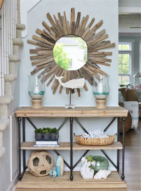 How To Decorate A Small Mudroom 15 Tips You Should Know 2023