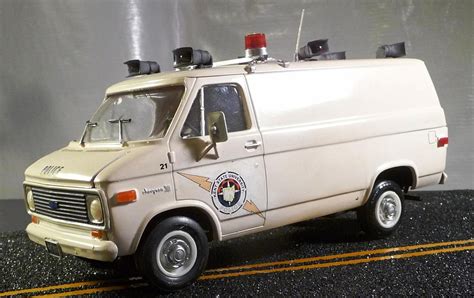 Chevy Police Van - Model Trucks: Pickups, Vans, SUVs, Light Commercial ...