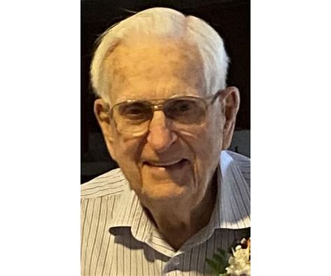 Robert Jacob Obituary (1926 - 2024) - Watertown, WI - Watertown DailyTimes