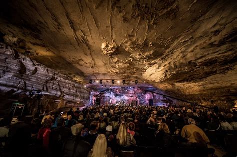 THE CAVERNS - 92 Photos & 51 Reviews - Music Venues - 555 Charlie ...