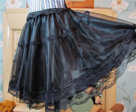 VINTAGE BLACK LACE GLOSSY SATIN RA RA SKIRT HALF SLIP PETTICOAT SKIRT