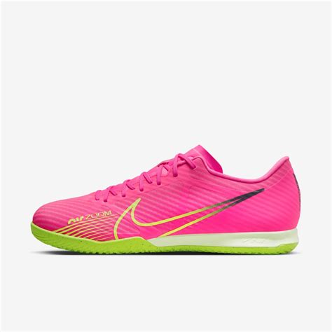 Qual A Melhor Chuteira De Futsal - Melhores chuteiras de futsal: 10 opções da Nike