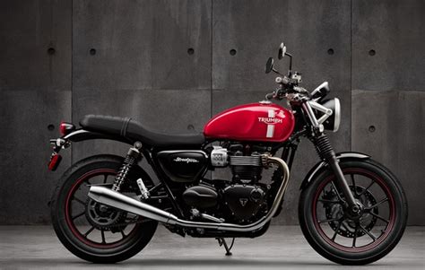 New Triumph Bonneville Street Twin T Thruxton New Engine