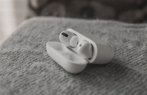 Apple AirPods to Introduce Live Translation with iOS 19 | Design My Web
