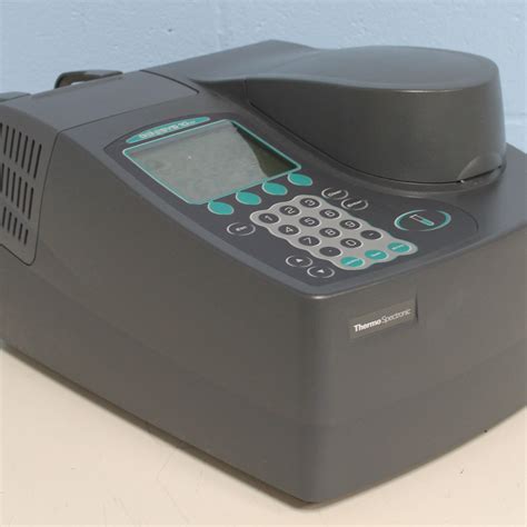 Thermo Spectronic Genesys 10 Uv Visible Spectrophotometer