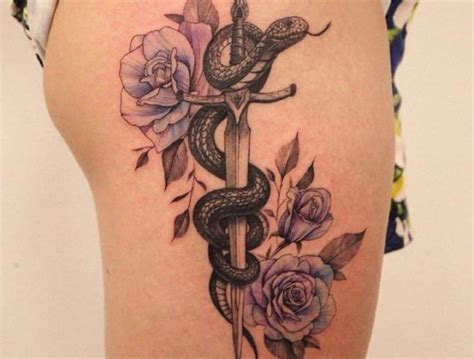 Tatuajes De Cobra En El Muslo Tatuantes