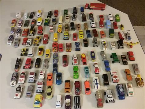 Matchbox Majorette Hot Wheels Huge Lot Of Cars S S S S